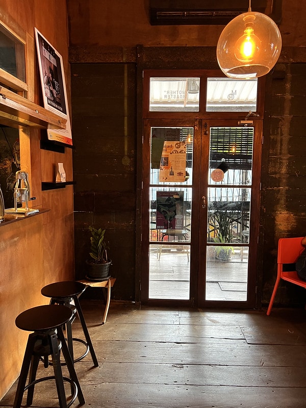 20251102-1nj8a 20251102-1nj8a