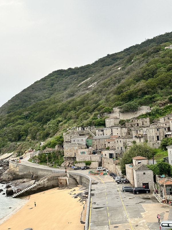 20251102-6k57j 20251102-6k57j