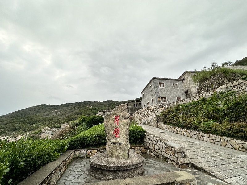 20251102-ac5lg 20251102-ac5lg