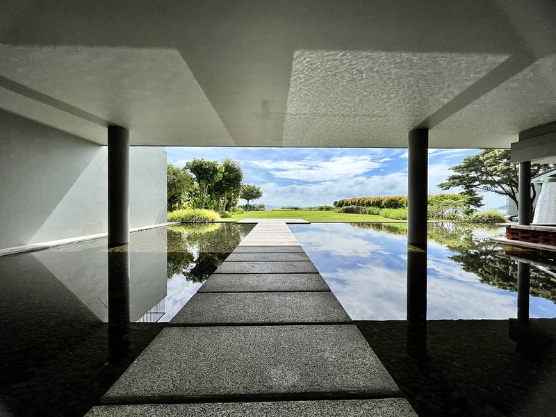 20251102-azf7k 20251102-azf7k