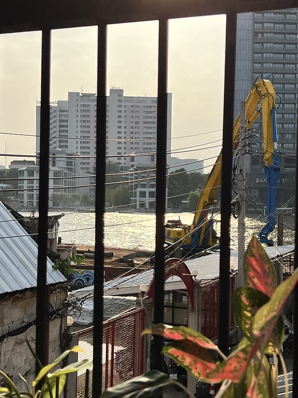 20251102-n0km7 20251102-n0km7