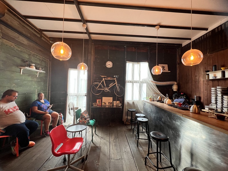 20251102-yw6hw 20251102-yw6hw