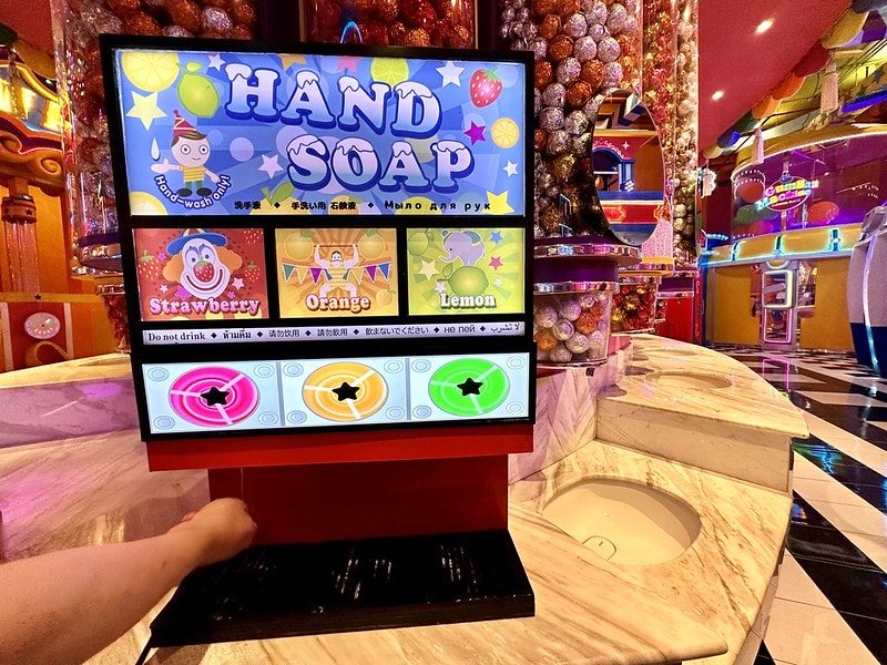 20251102-bdb3n 20251102-bdb3n