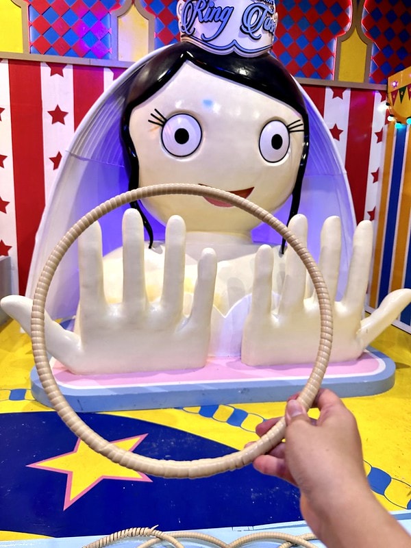 20251102-dej5a 20251102-dej5a