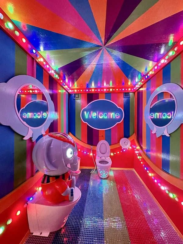 20251102-iey8k 20251102-iey8k