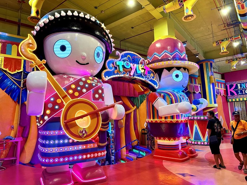 20251102-r3q2c 20251102-r3q2c