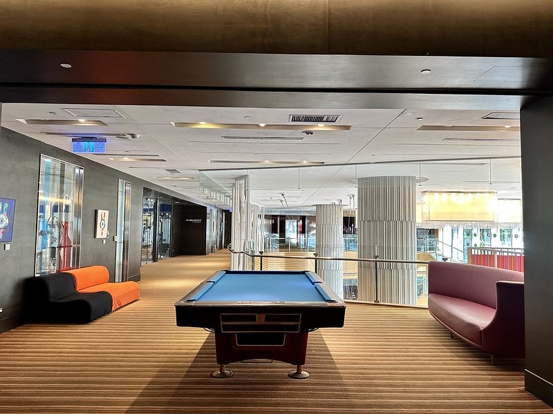 20251102-l0u12 20251102-l0u12