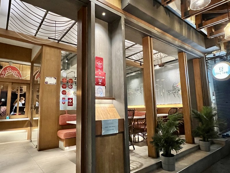 20251102-lzrvb 20251102-lzrvb