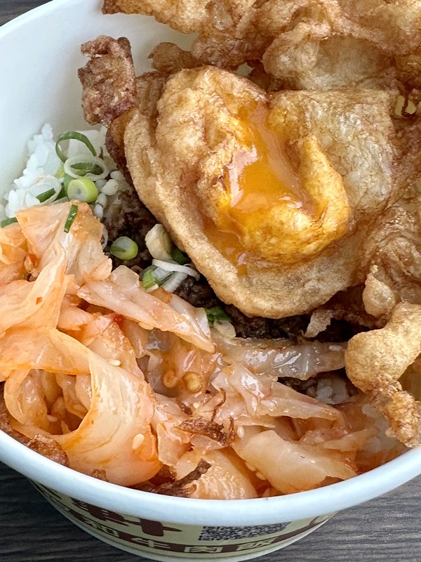 20251102-q83yx 20251102-q83yx