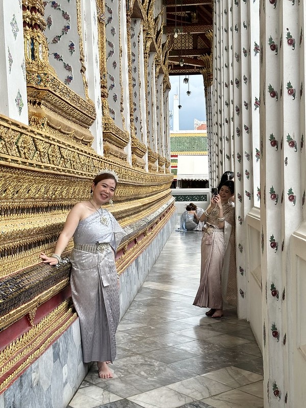 20251102-04g0u 20251102-04g0u