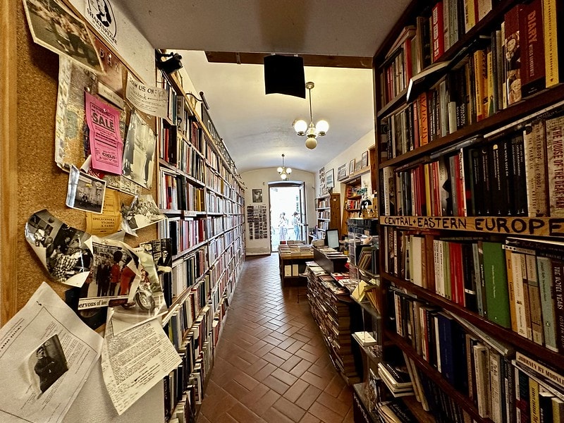 20251102-61lij 20251102-61lij