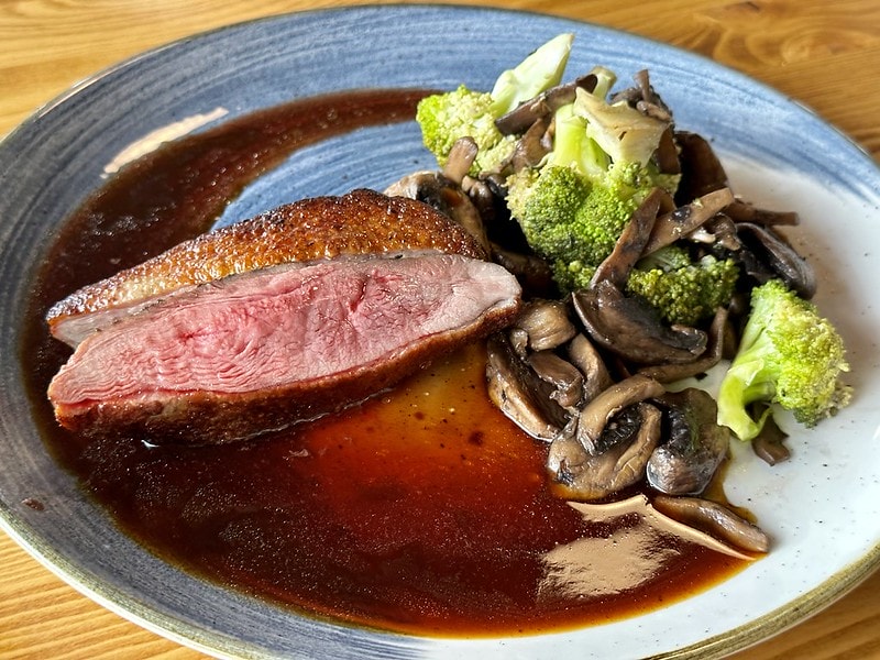 20251102-9p568 20251102-9p568