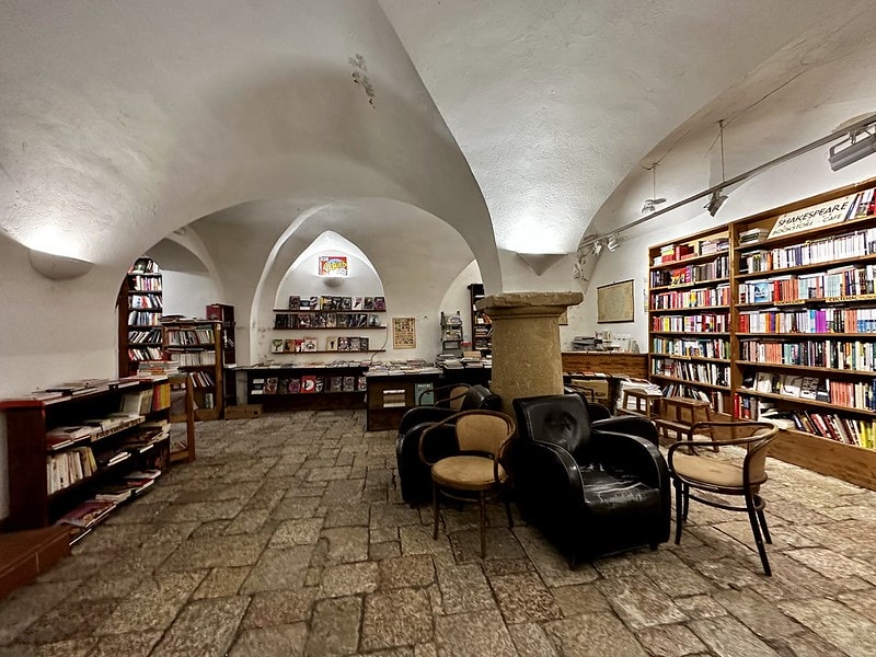 20251102-p10py 20251102-p10py