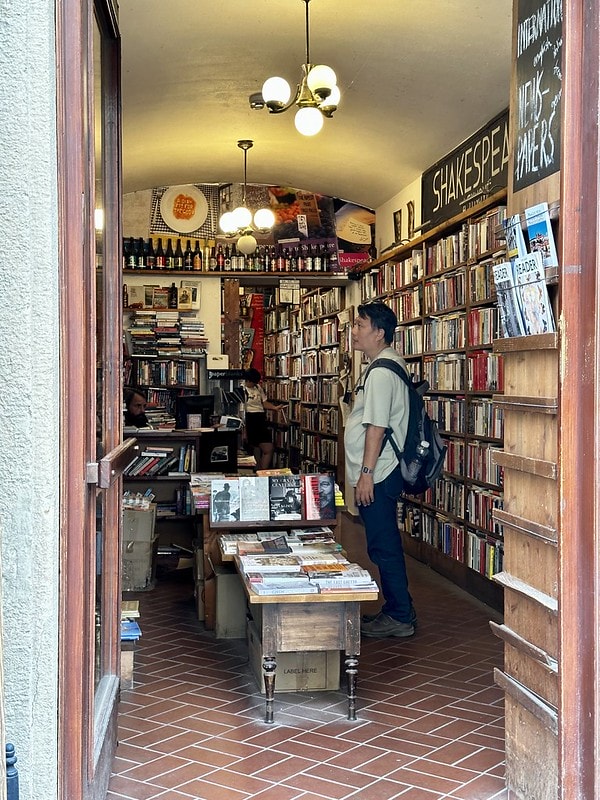 20251102-syxe5 20251102-syxe5