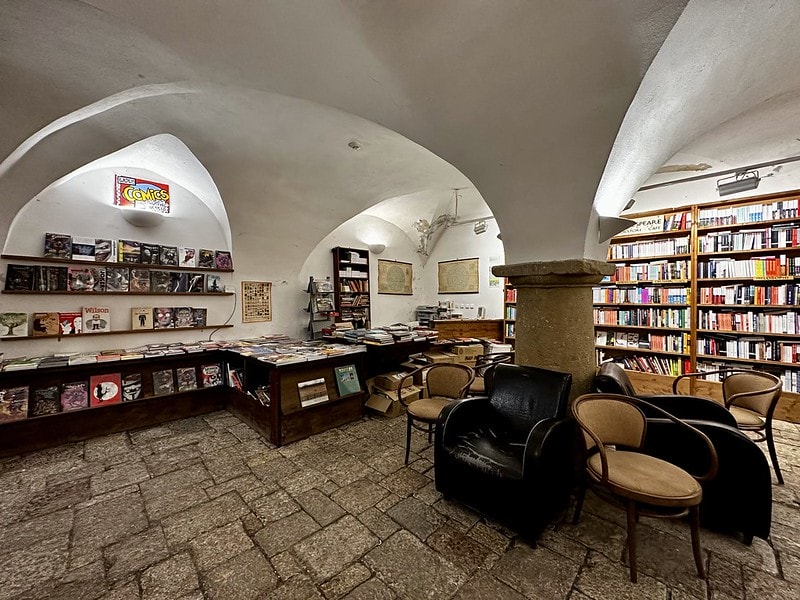 20251102-u7h8u 20251102-u7h8u