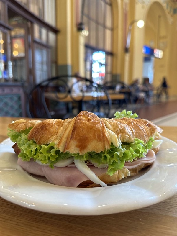 20251102-xzthh 20251102-xzthh