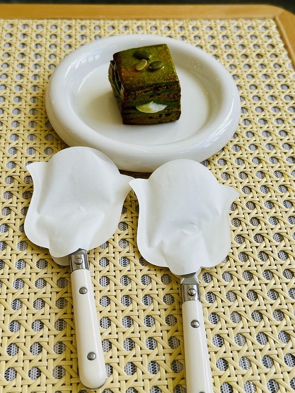 20251102-82srg 20251102-82srg