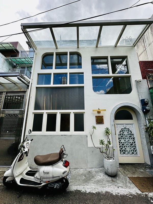 20251102-iq1b6 20251102-iq1b6