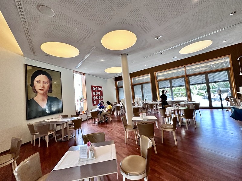 20251102-kwtn1 20251102-kwtn1