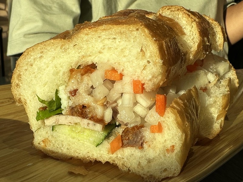 20251102-mhw04 20251102-mhw04