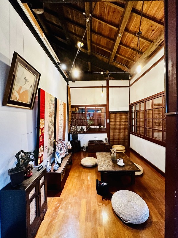 20251102-oc42w 20251102-oc42w