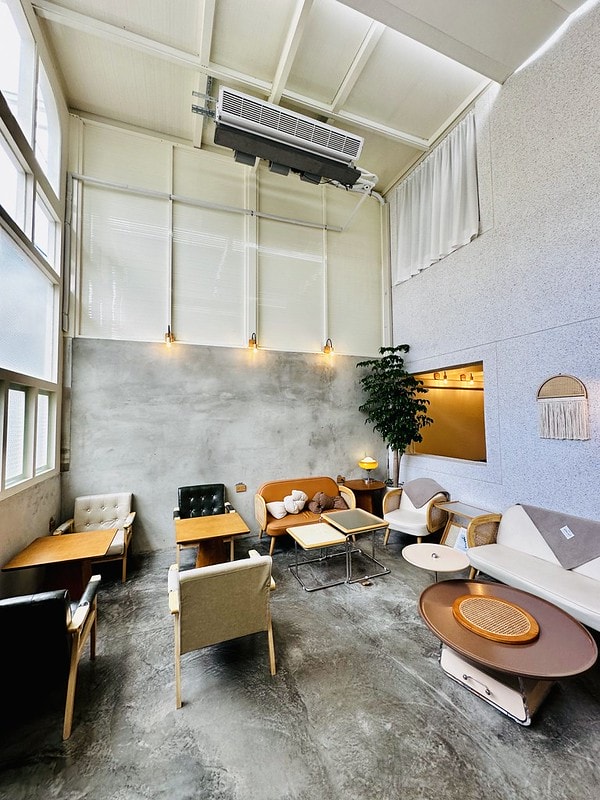 20251102-pqnm9 20251102-pqnm9