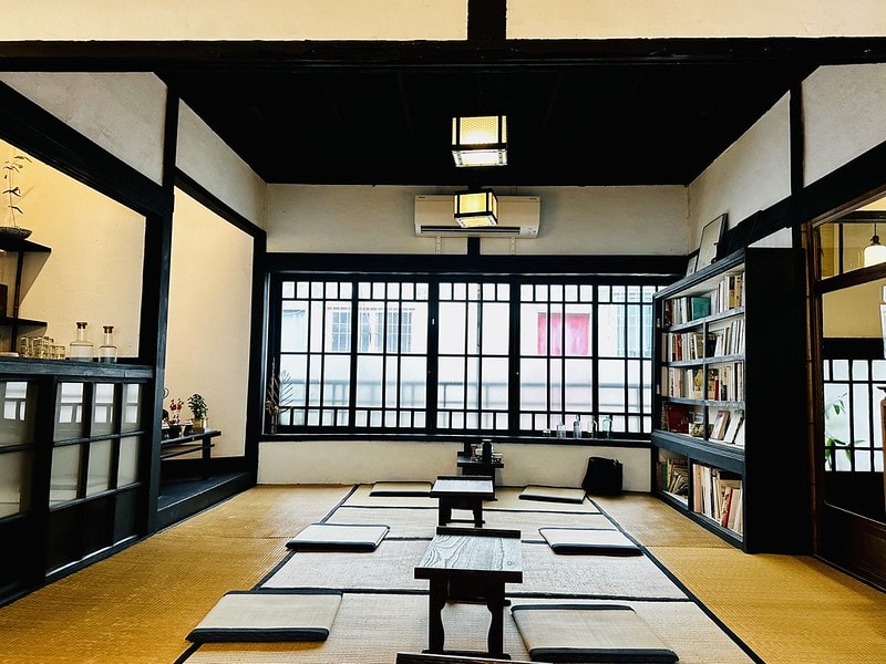 20251102-r4c5a 20251102-r4c5a