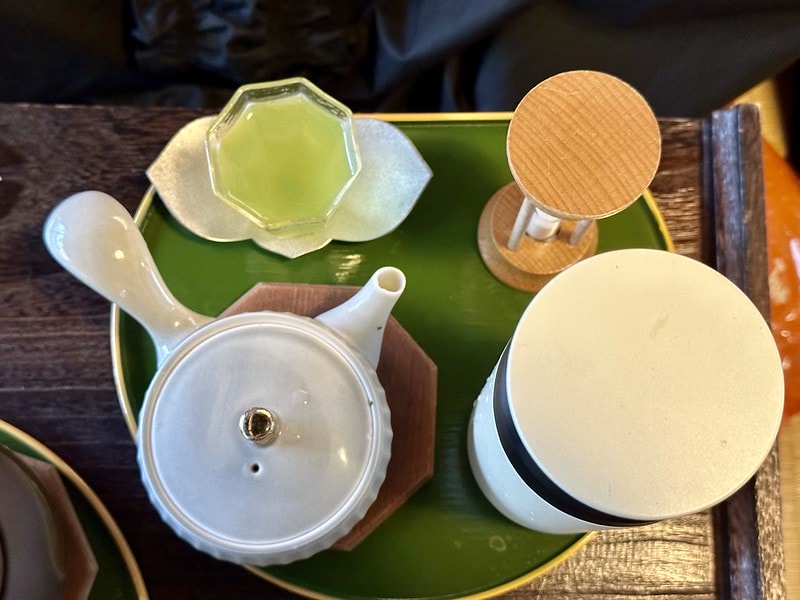 20251102-rivr2 20251102-rivr2