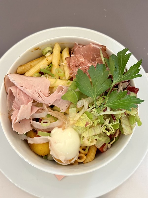 20251102-s8nz3 20251102-s8nz3