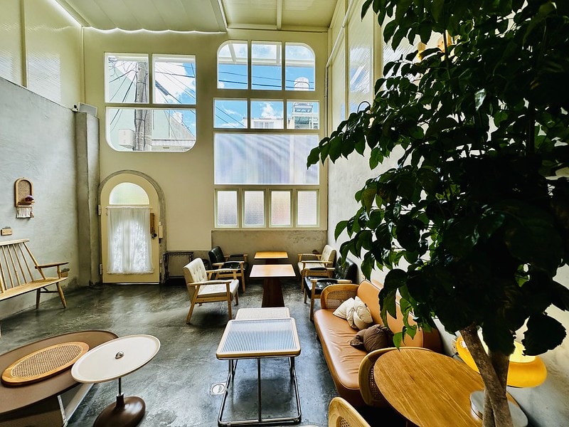 20251102-yw0i6 20251102-yw0i6