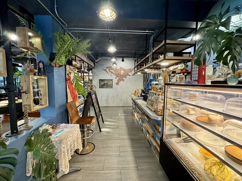 20251102-4i0km 20251102-4i0km