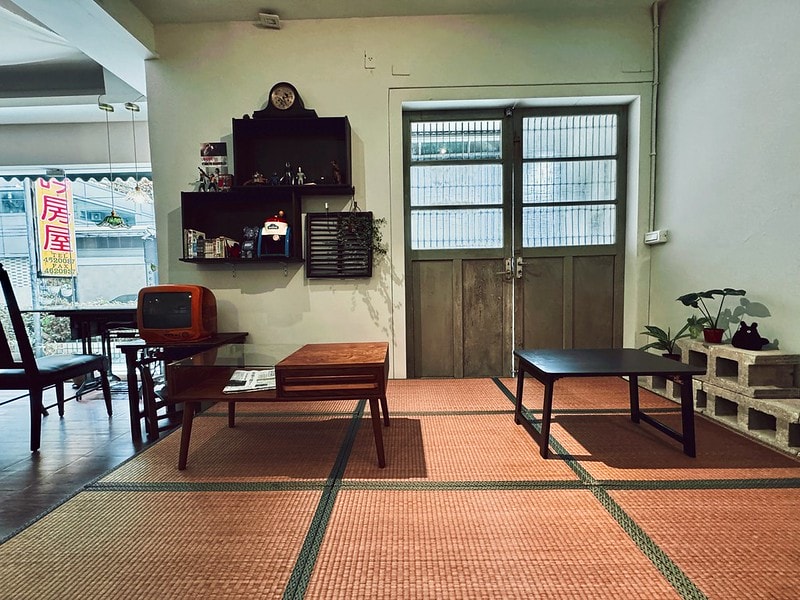 20251102-ayi4g 20251102-ayi4g