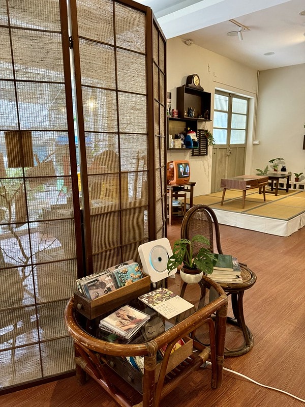 20251102-dw8bk 20251102-dw8bk