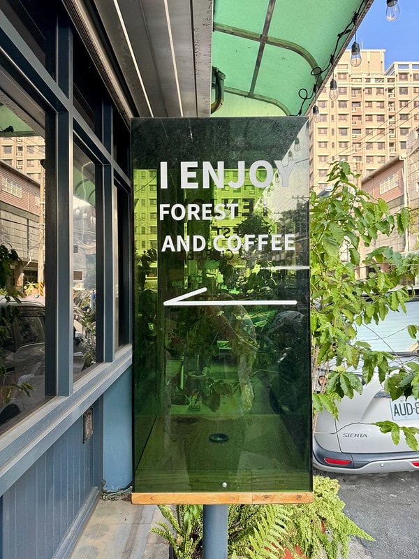 20251102-g6jx2 20251102-g6jx2