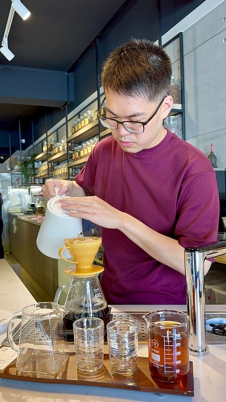 20251102-c6z9b 20251102-c6z9b