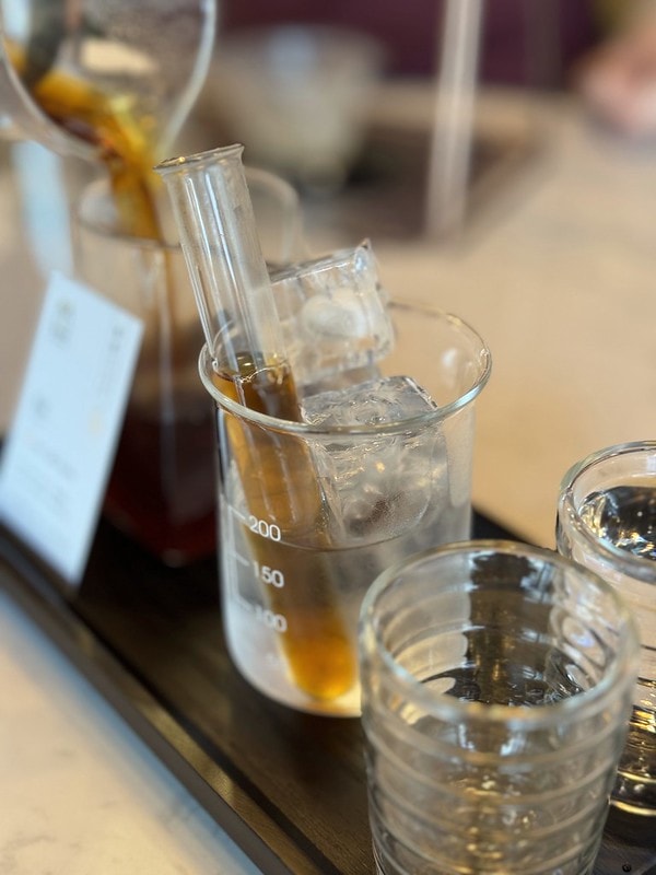 20251102-evw0g 20251102-evw0g