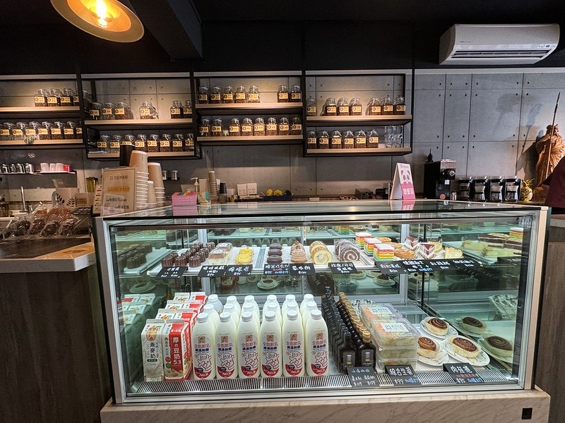 20251102-tu28f 20251102-tu28f