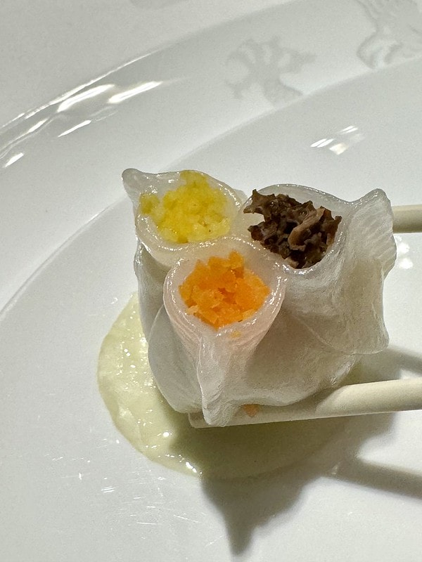 20251102-zbvr9 20251102-zbvr9