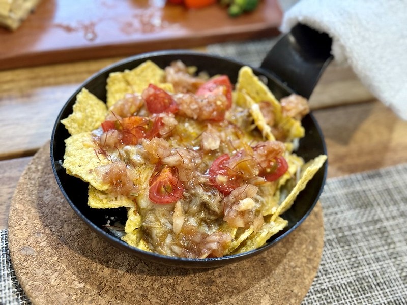 20251102-qqf2g 20251102-qqf2g