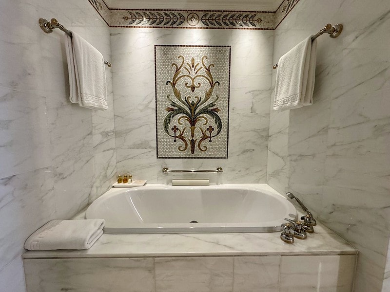 20251102-7rjkv 20251102-7rjkv