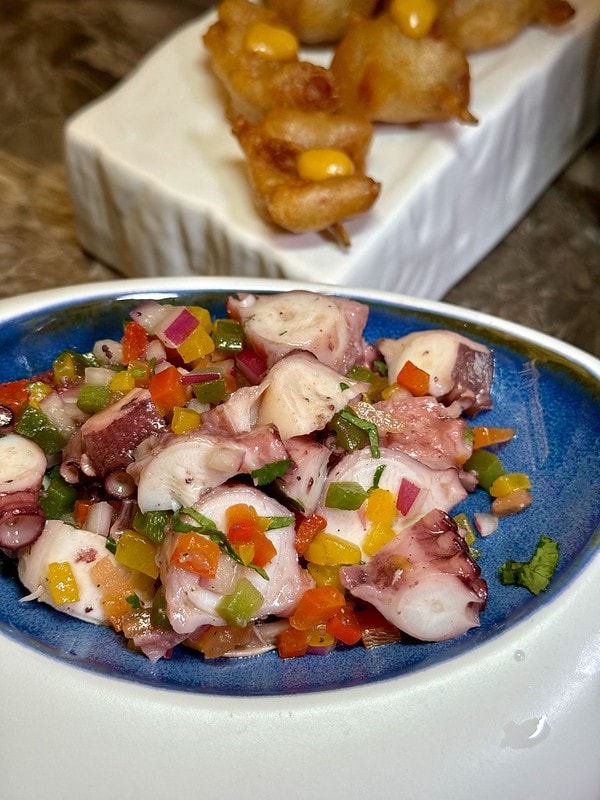 20251102-a0l53 20251102-a0l53