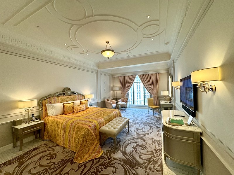 20251102-alpv8 20251102-alpv8