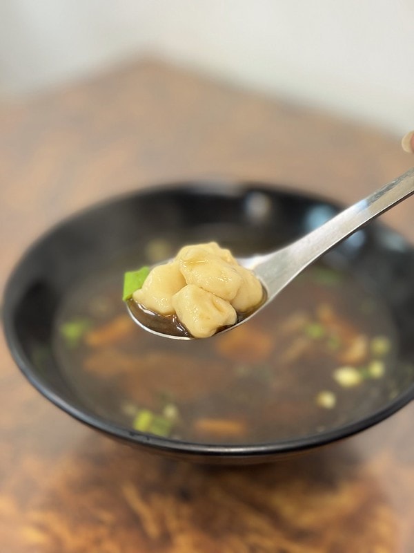 20251102-eqb6u 20251102-eqb6u