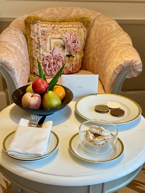 20251102-g63dj 20251102-g63dj