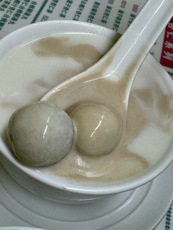 20251102-npza3 20251102-npza3