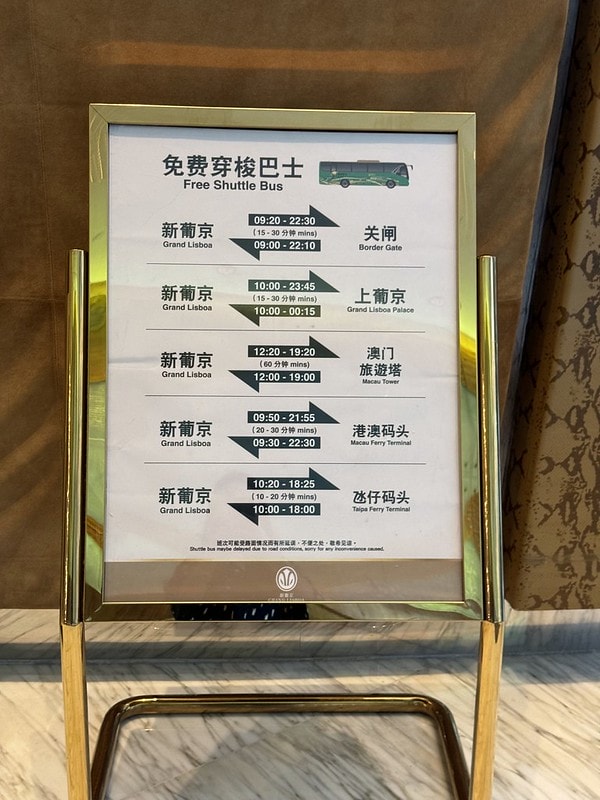 20251102-ryg82 20251102-ryg82