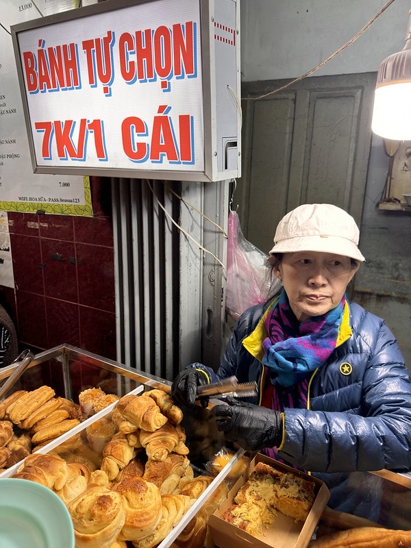 20251102-dtz8l 20251102-dtz8l