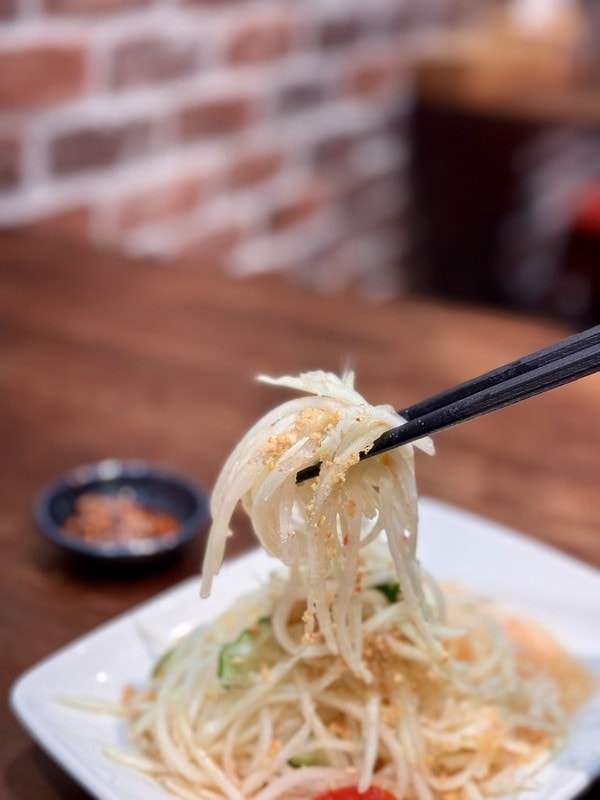 20251102-f86j8 20251102-f86j8