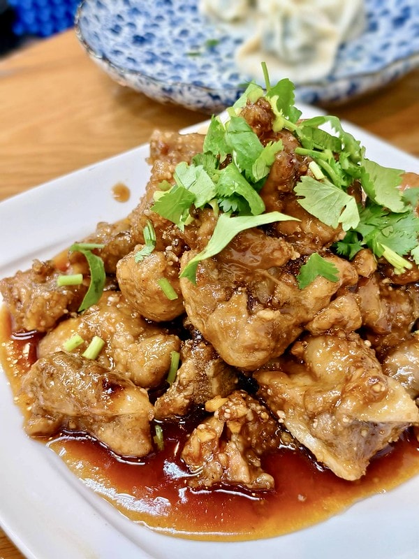 20251102-j1szh 20251102-j1szh