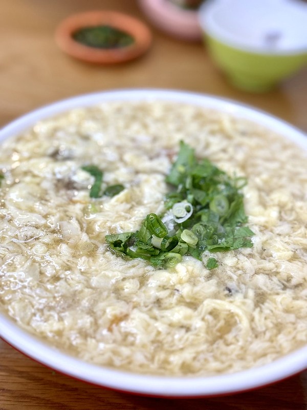 20251102-uhm3q 20251102-uhm3q